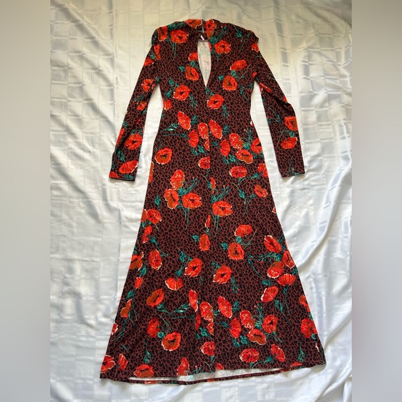 Free People Romance Retro Midi Dress with Poppy Floral Details - Picture 11 of 16